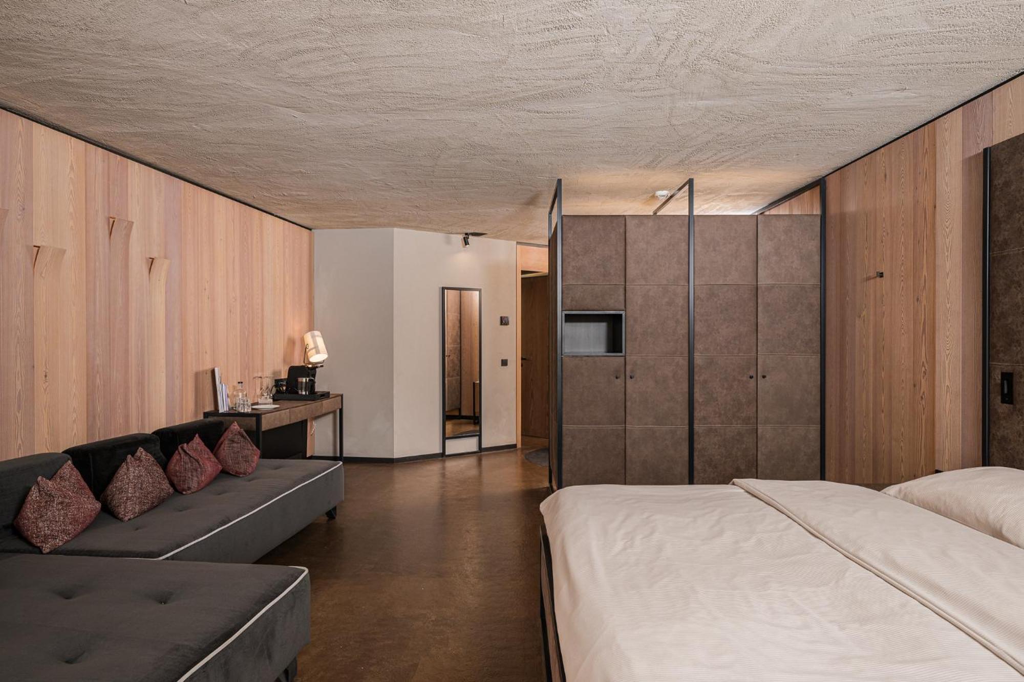 Lindenhof Pure Luxury & Spa Dolcevita Resort Натурно Екстериор снимка