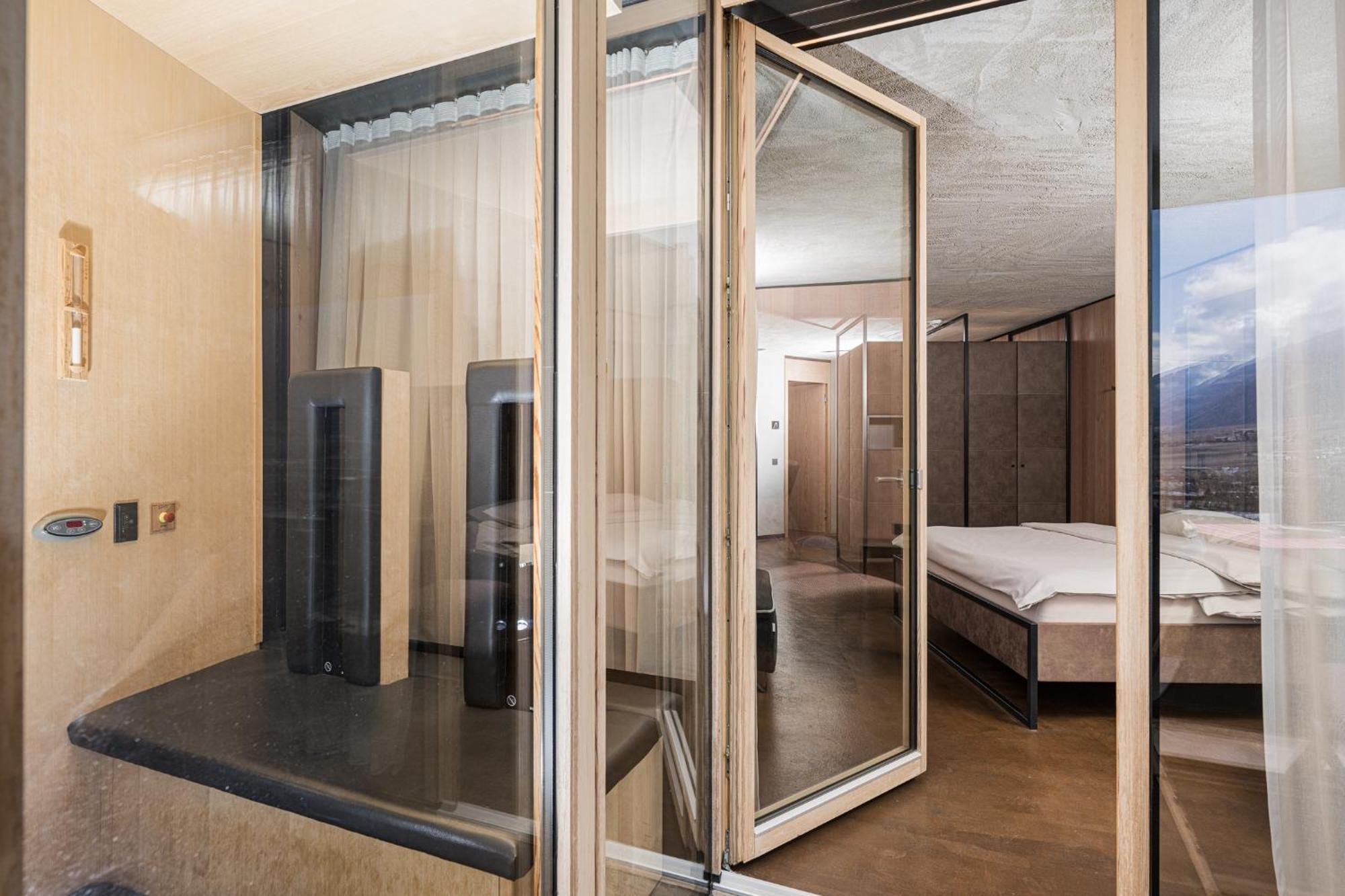 Lindenhof Pure Luxury & Spa Dolcevita Resort Натурно Екстериор снимка
