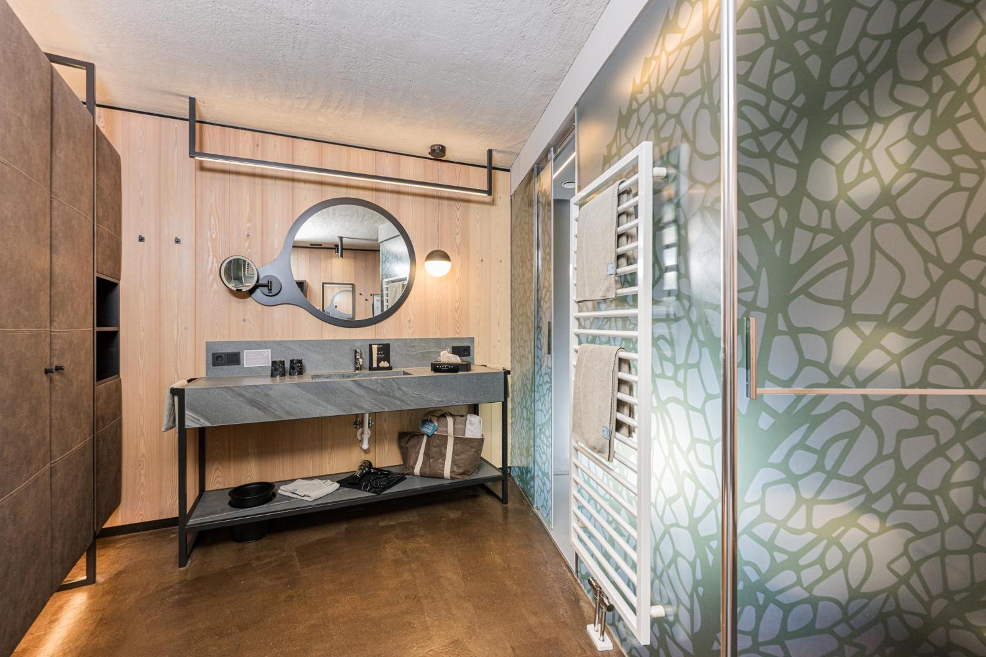 Lindenhof Pure Luxury & Spa Dolcevita Resort Натурно Екстериор снимка